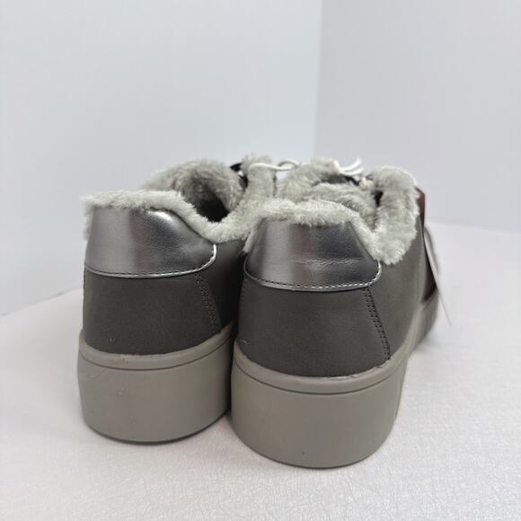 Serra Warmlined Sneakers | Gray | Size 9 - Picture 5 of 9